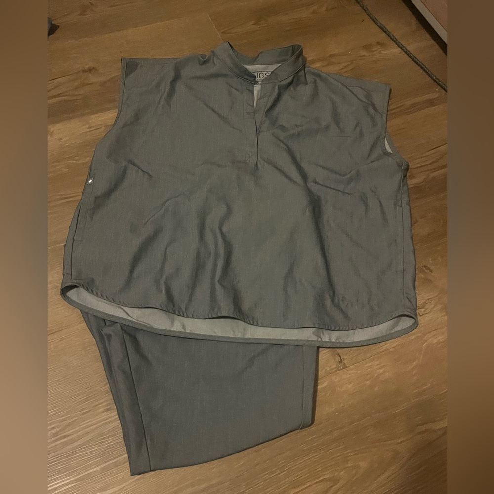 Figs Graphite Zamora Pants and Rafaela Scrub Set
